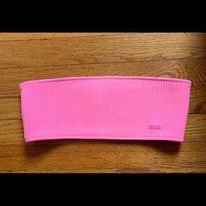 TRIANGL twinnie top in dandy candy/light pink